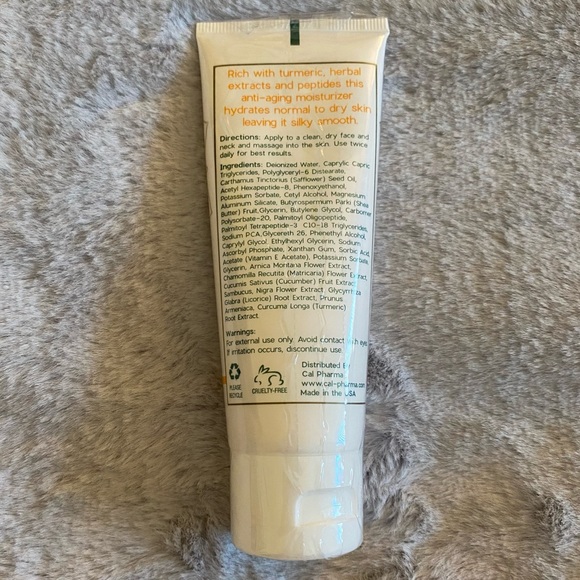 Namaste Skin Turmeric Herbal Anti-Aging Moisturizer - Picture 2 of 6